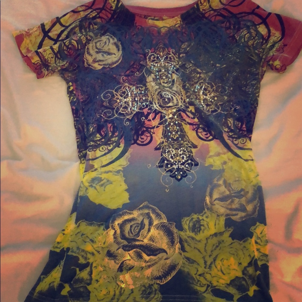 Tee